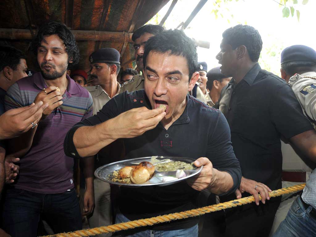Aamir Khan at Bihar