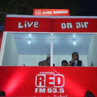 Daler Mehndi live on Red FM's