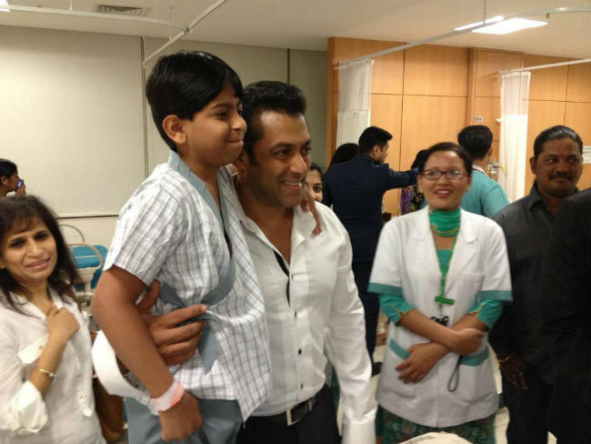 Salman Khan With A Cancer Patient
