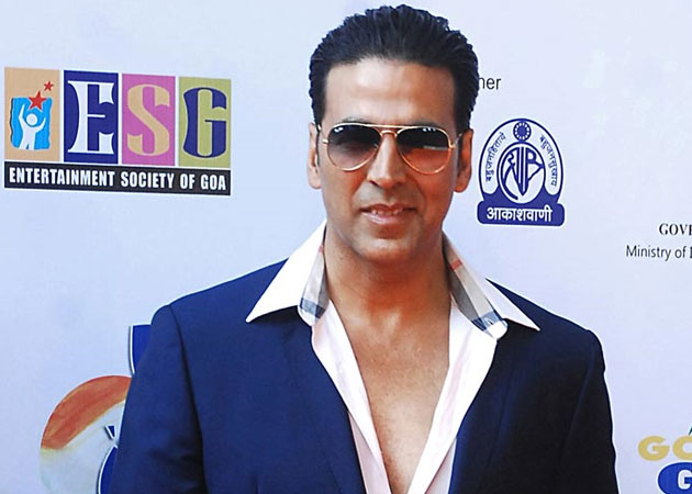 Akshay Kumar Tweets thanks to all his fans for their love