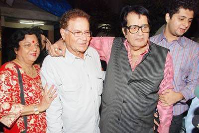 Salman Khan's father miffed with Dada saheb phalke award