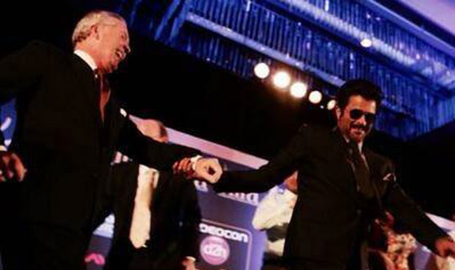 Anil Kapoor and Tampa Mayor groove