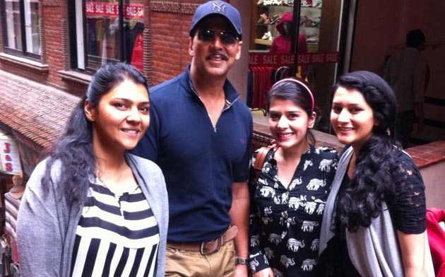 Akshay Kumar with Nepali Fans