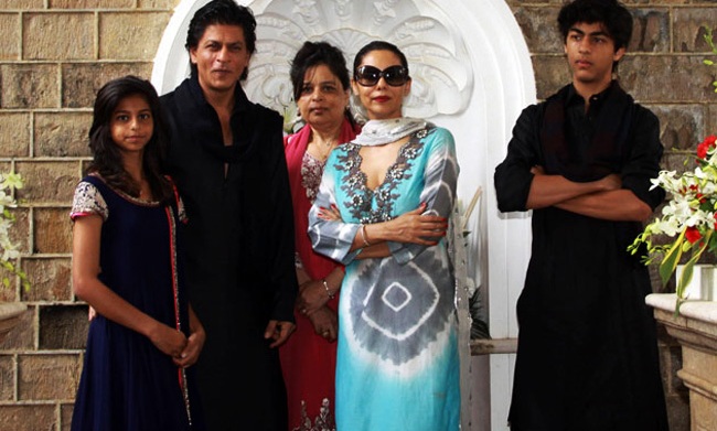 Shah Rukh Khan with Family