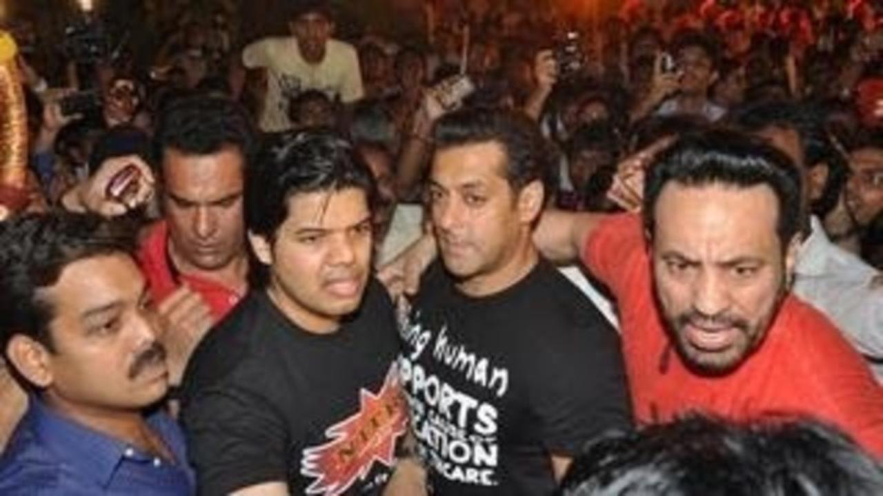 Salman Khan Slaps his Bodyguard