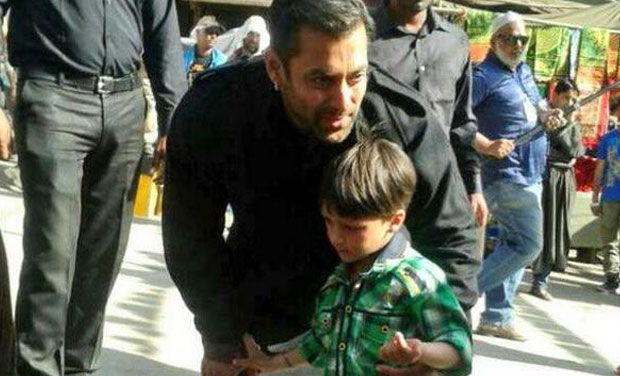 Salman Khan Helps Kashimiri Widow And Children