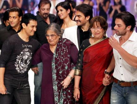 Aamir Khan with Salman's family