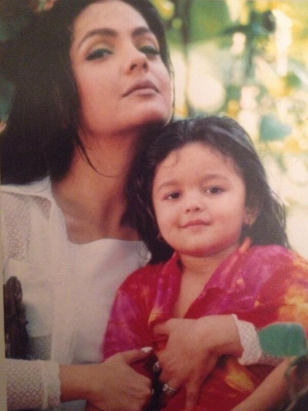 Alia Bhatt with her sister