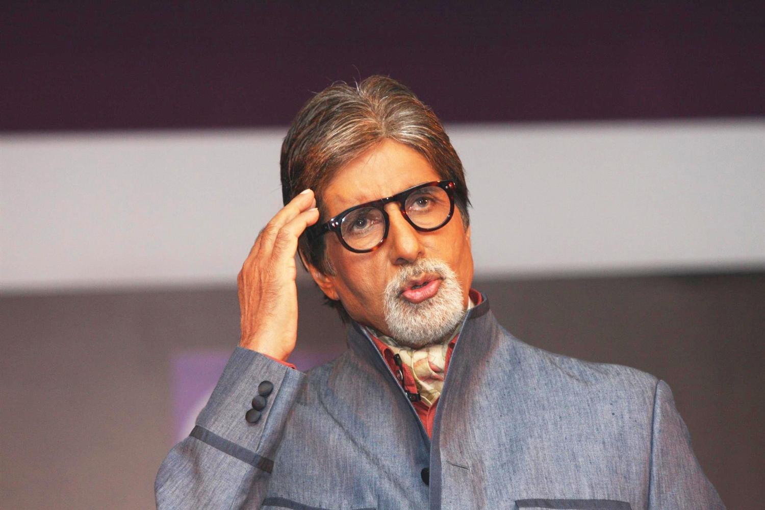 Amitabh Bachchan in blue suit
