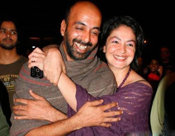 Pooja Bhatt with Manish Makhija