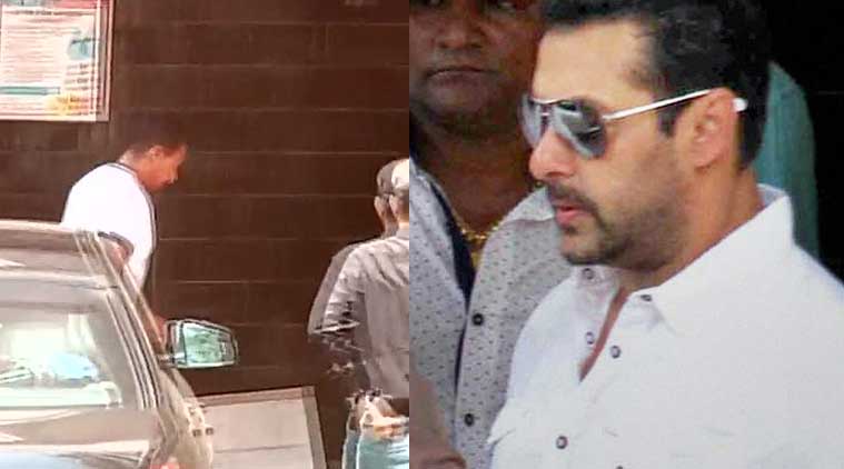 Aamir Khan visit's Salman Khan at his residence