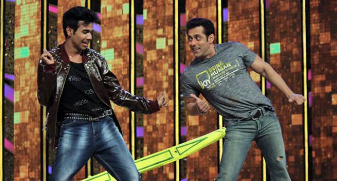 Mudassar Khan: Salman Khan dancing.
