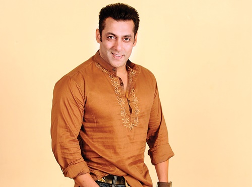 Salman Khan in kurta and jeans