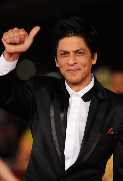 Shahrukh Khan thumbs up