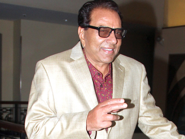 Dharmendra at an event