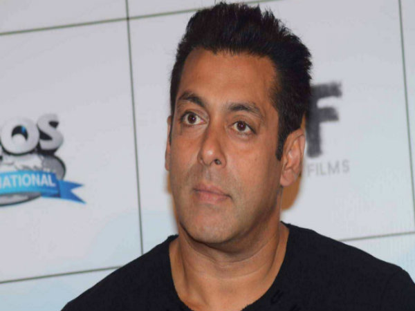 Salman Khan avoids questions on Hit & Run Case at the Launch of Bajrangi Bhaijaan Trailer