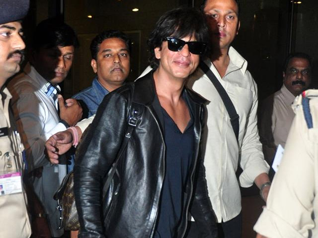 Shahrukh Khan at airport