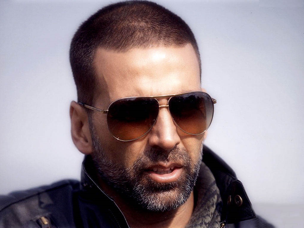 Akshay Kumar army background