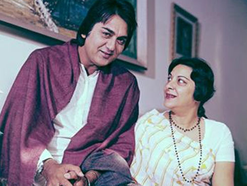 Nargis Dutt with Sunil Dutt