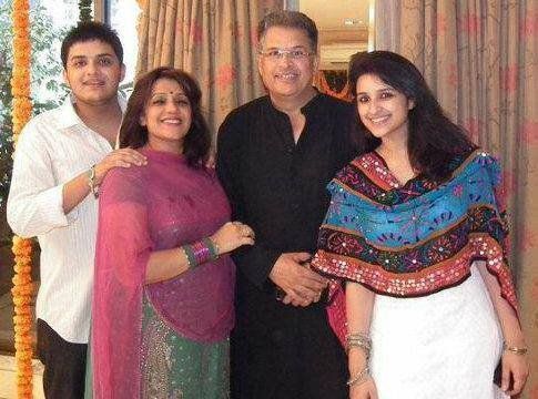 Parineeti Chopra with family