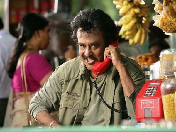 Rajnikanth speaking on phone