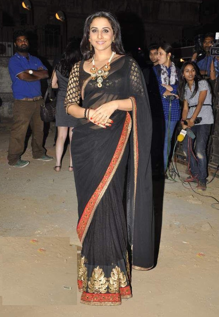 3 times Vidya Balan stole the show in her classic black saris, Vogue India