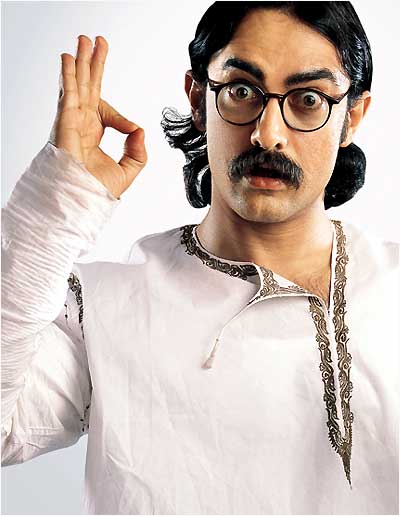 Aamir Khan as bangali