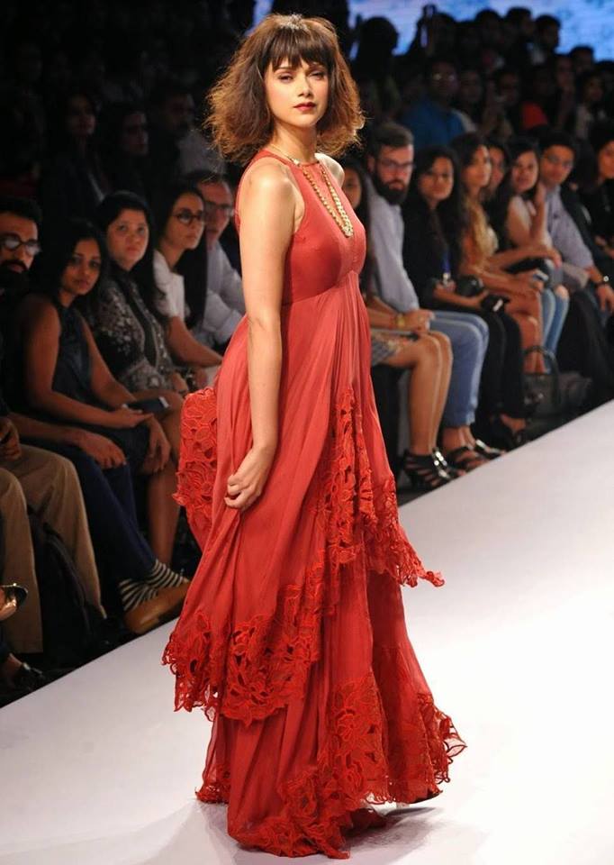 Aditi Rao Hydari at Lakme Fashion Week 2015