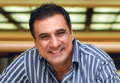 Boman Irani was poor before entering into the Bollywood
