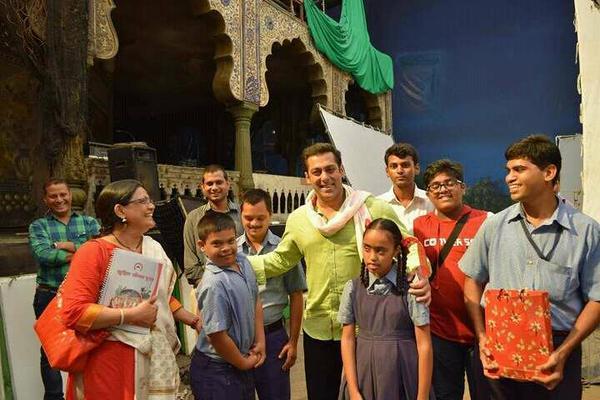 Salman Khan with specially abled kids