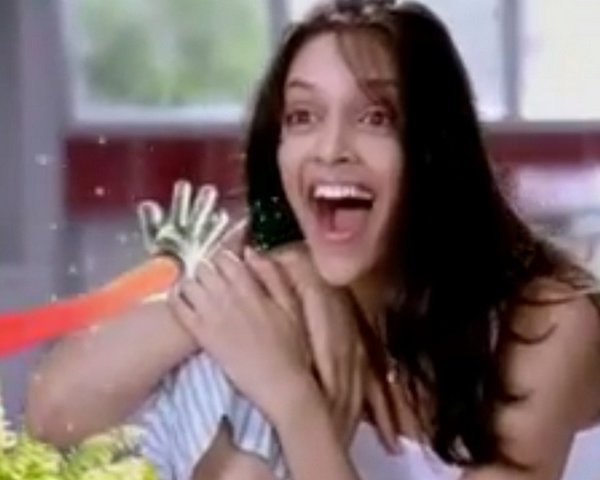 Deepika Padukone in Close Up Ad