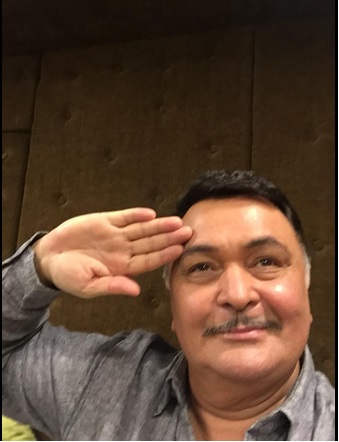 Rishi Kapoor Salute Selfies