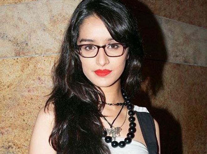 Shraddha Kapoor rocking nerd glasses trend