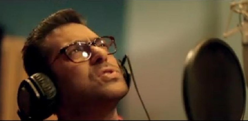 Salman Khan singing 'Main Hoon Hero'