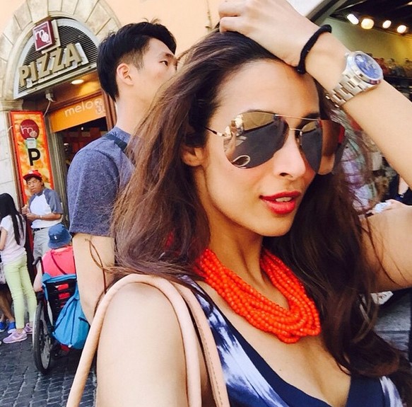 Malaika Arora Khan brown sunglasses