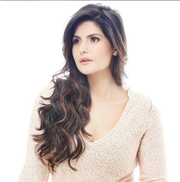 Zarine Khan Instagram pictures