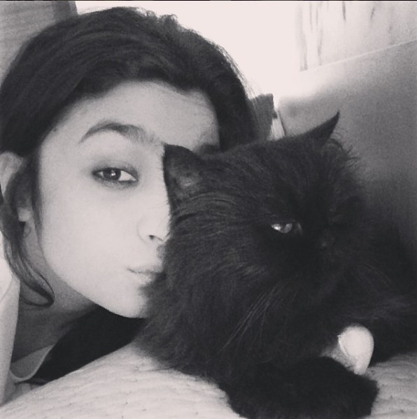 Alia Bhatt's adorable selfie with her pet pal.