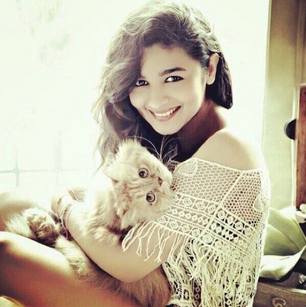 Alia Bhatt's adorable selfie with her pet pal.