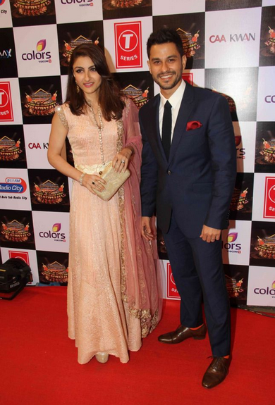 Kunal Khemu - Soha Ali Khan at Suron Ke Rang red carpet