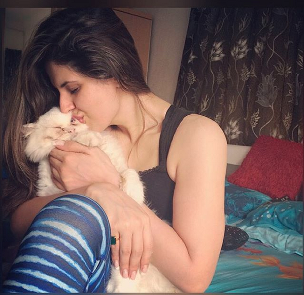 Zarine Khan Instagram pictures