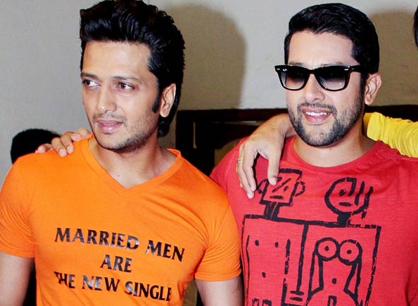 Aftab Riteish at an event
