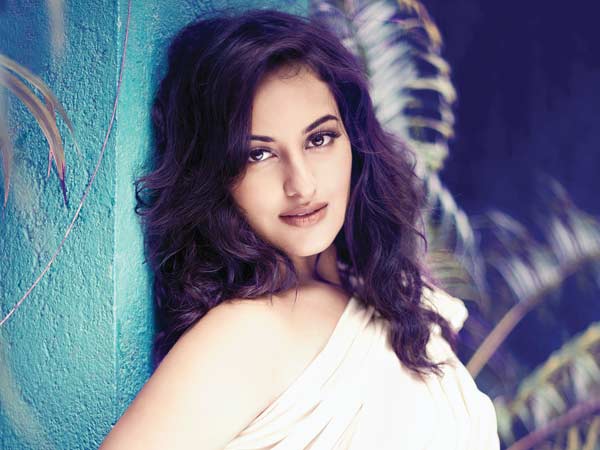 Sonakshi Sinha off to Budapest for 'Force 2' shooting