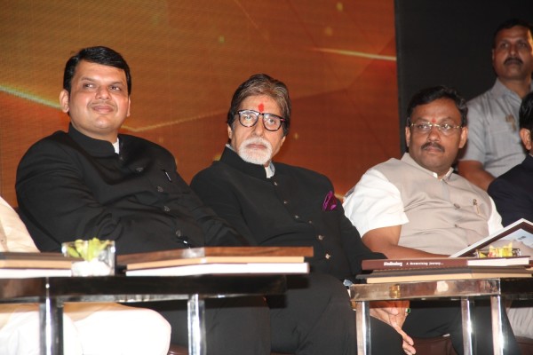 Devendra Fadnavis - Amitabh Bachchan