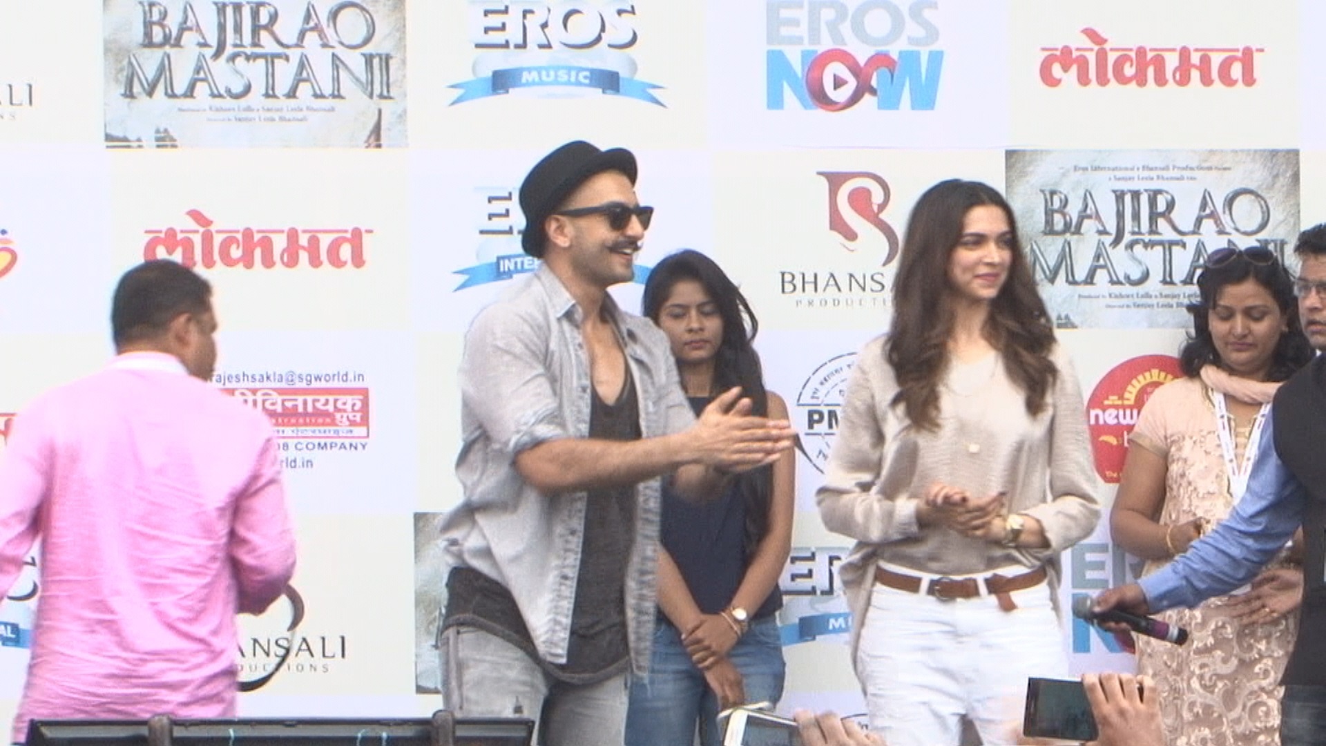 Ranveer Singh and Deepika Padukone during the song