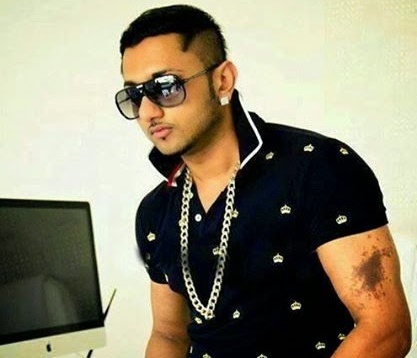Stunning Style Evolution Of Yo Yo Honey Singh: Have A Look Here | IWMBuzz