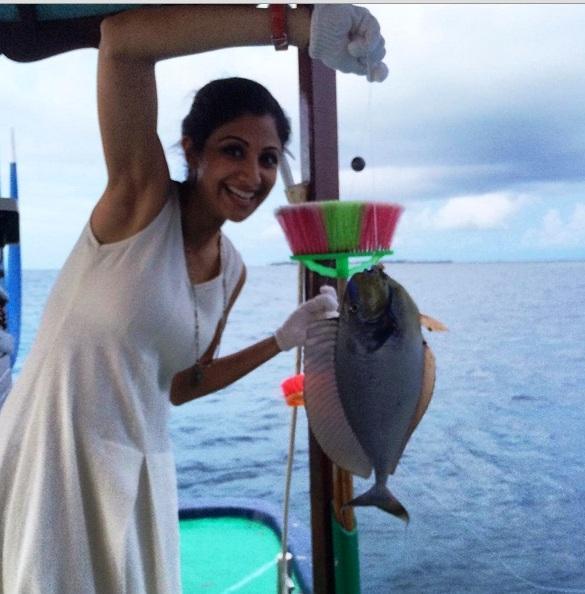 Shilpa Shetty along with her beau Raj Kundra and son Viaan are vacationing in Maldives.