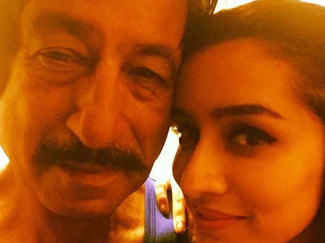 Shraddha Kapoor with her father Shakti Kapoor