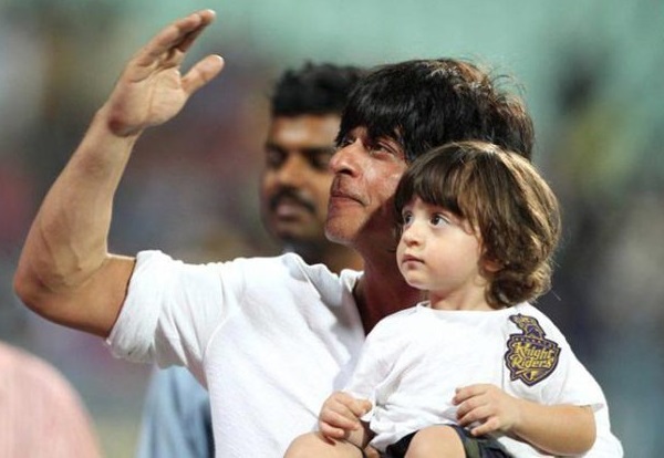 Shah Rukh Khan with kids