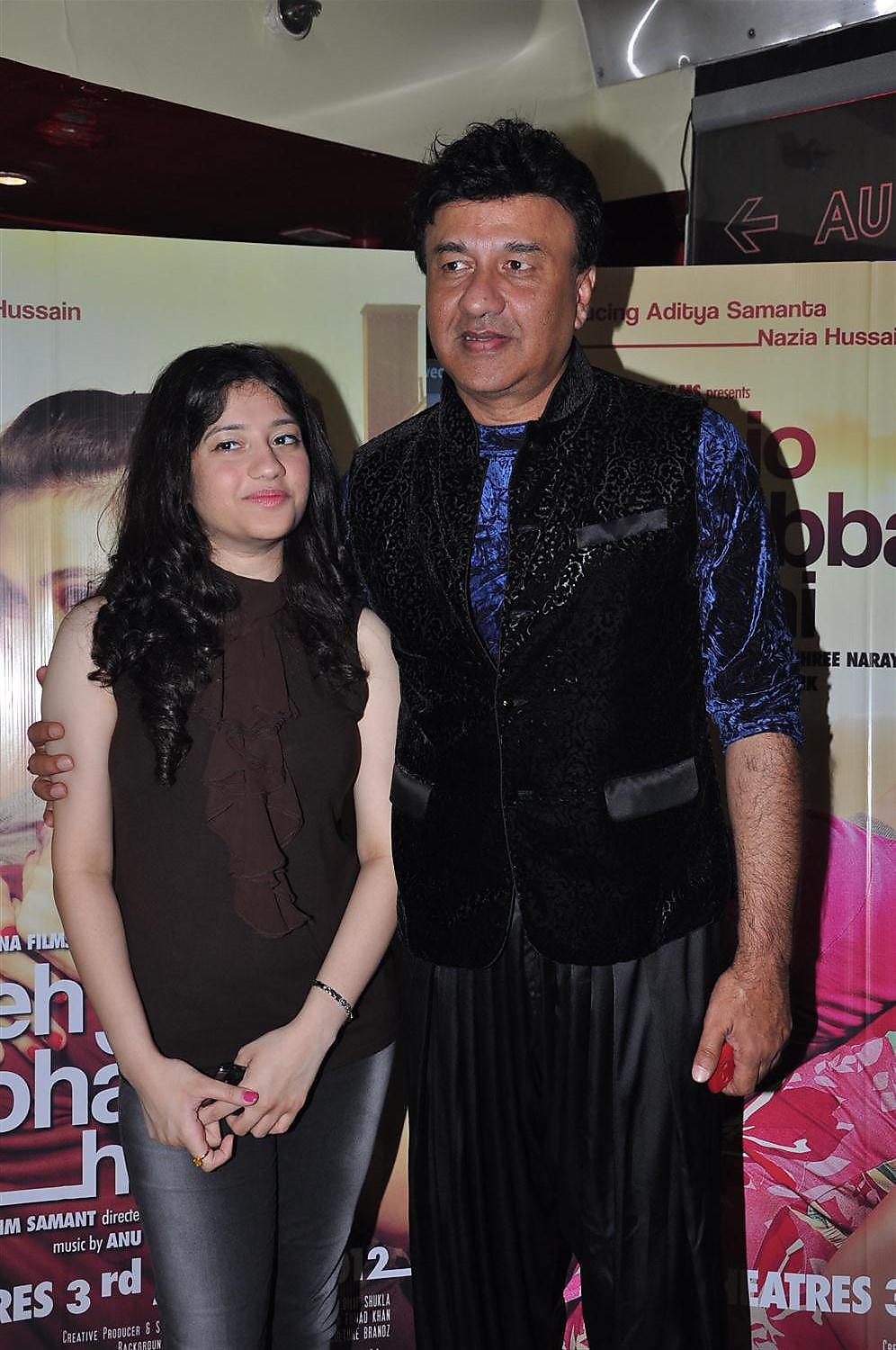 Anu Malik‘s daughter Anmoll Mallik is all set to unveil her debut single titled “Lamhein” on EMI Records India.