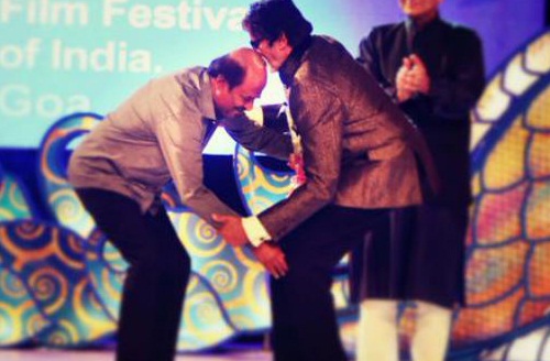 Rajinikanth touched Amitabh Bachchan's Feet